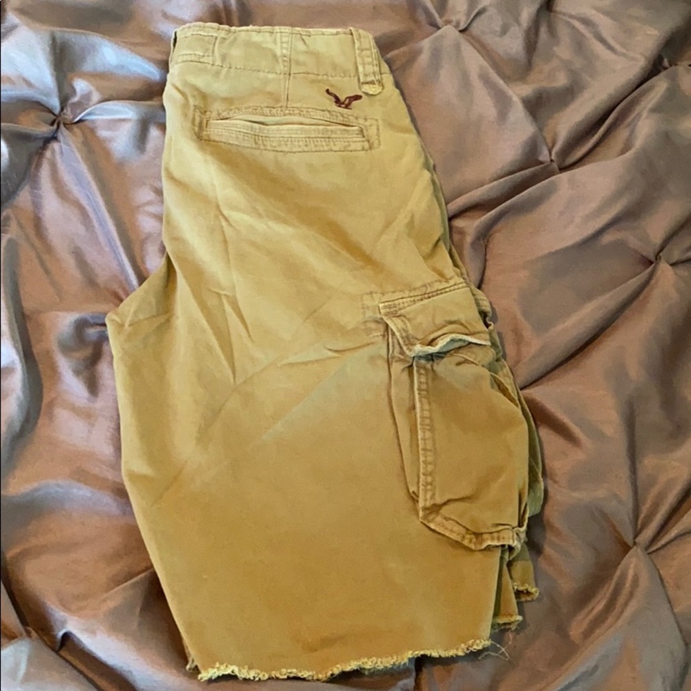 Men’s American Eagle Cargo Shorts - Picture 3 of 4